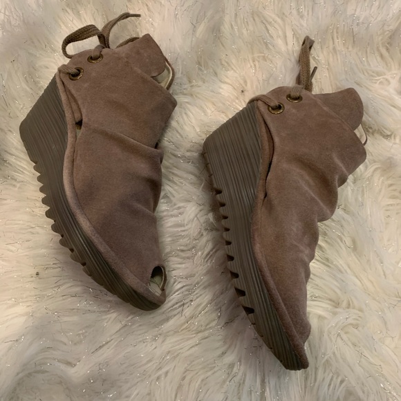 Fly London Yema Open Toe Suede Wedge - Picture 14 of 14